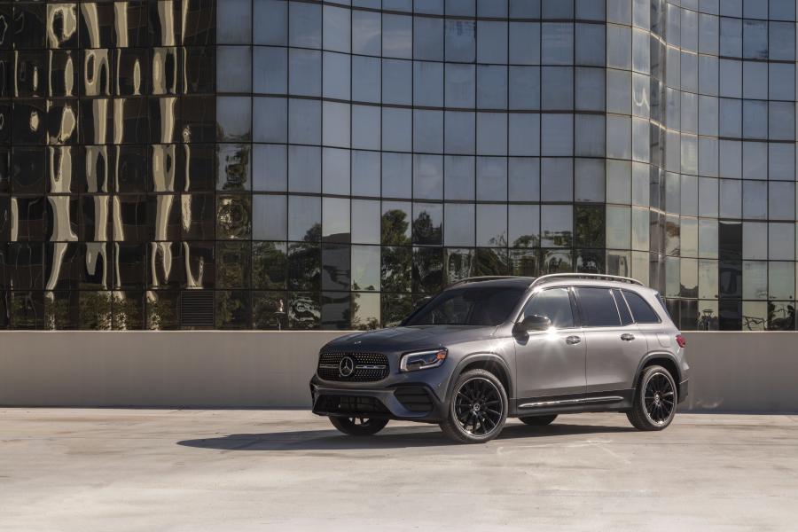  Mercedes-Benz GLB250 AMG Line (X247) 2019 года  (NA) (фото 16 из 40)